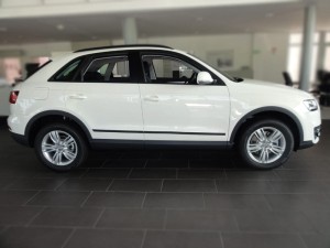 listwy drzwiowe Audi Q3 I
