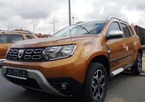 listwy drzwiowe Dacia Duster II