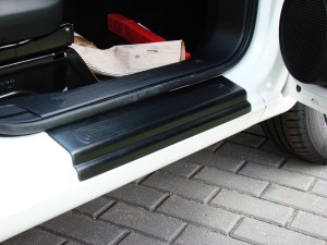 nakładki progowe Citroen Nemo/Fiat Fiorino III (Qubo)/Peugeot Bipper (2007 -->)