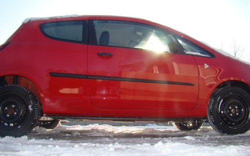 RRMitsubishi Colt 3D - L.boczna F-18.jpg