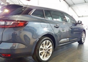 listwy drzwiowe Renault Megane 4 kom