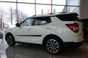 listwy drzwiowe Ssangyong Tivoli XLV