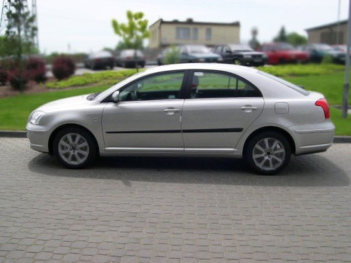 Toyota Avensis - F - 15 strona sklep.jpg
