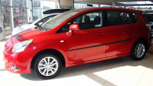 listwy drzwiowe Toyota Verso 09-