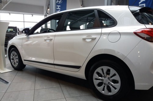 I30 HATCH PO 2017.jpg