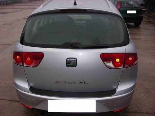 Seat Altea XL N.zderzaka N-0001 (1).JPG