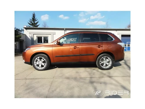 mitsubishi-outlander-iii-listwy-boczne.webp