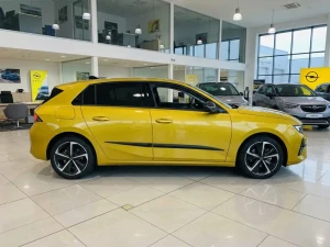 listwy drzwiowe Opel Astra L (2022-->)