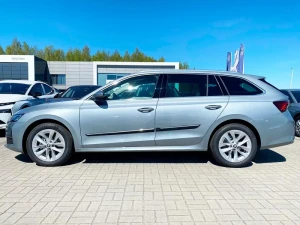 listwy drzwiowe Skoda Octavia IV kombi (2019-->)