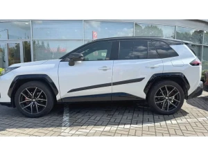 listwy drzwiowe Toyota RAV4 2026-